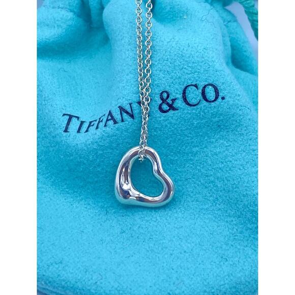 Authentic Tiffany & Co Elsa Peretti Small Open Heart Pendant Necklace 16" - Picture 1 of 11